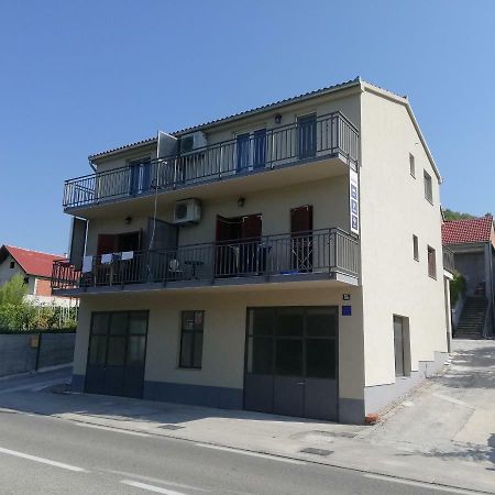 Apartments Sadina سكرادين المظهر الخارجي الصورة