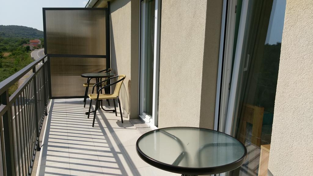 Apartments Sadina سكرادين المظهر الخارجي الصورة