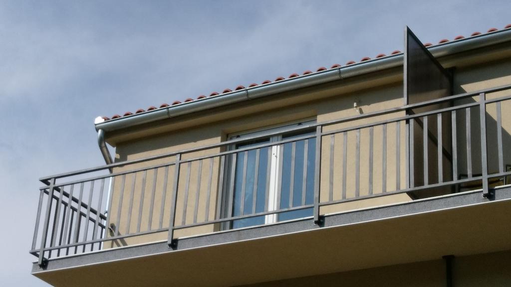 Apartments Sadina سكرادين المظهر الخارجي الصورة